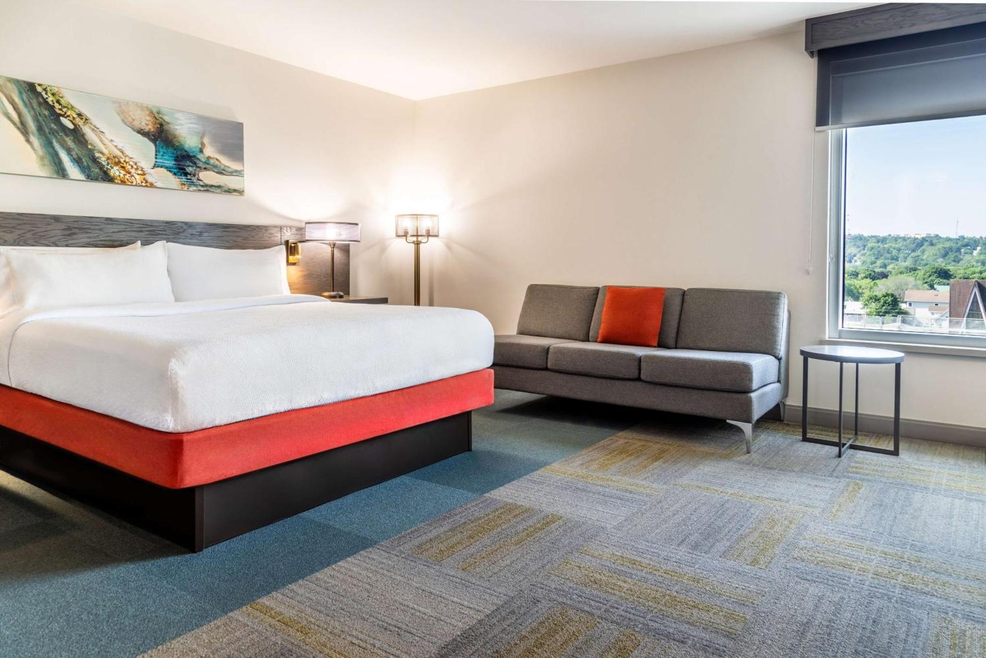 Hilton Garden Inn Fredericton Exterior photo